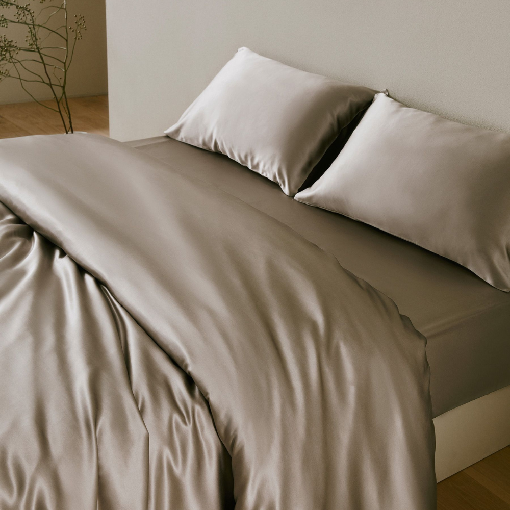 22 Momme nahtloses Premium Seide Spannbettlaken